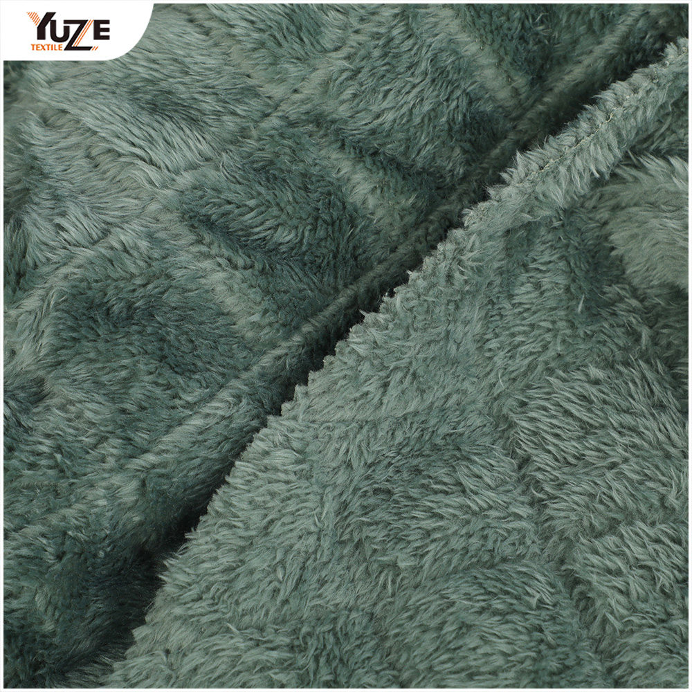 YZK-110283-2 CORAL FLEECE KNURLING